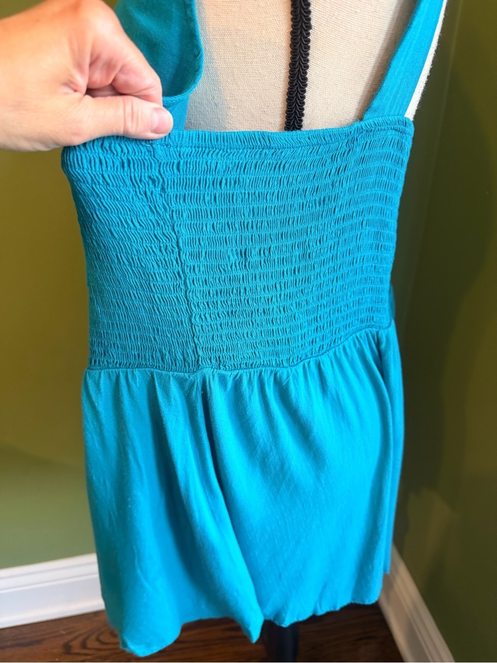 torrid Teal Scoop-Neck Button Front Tank - Picture 9 of 11